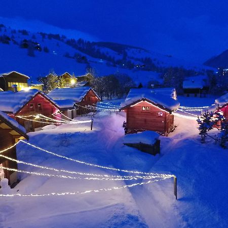 Le Chalet Du Queyras And Spa 莫利涅恩凯拉 外观 照片