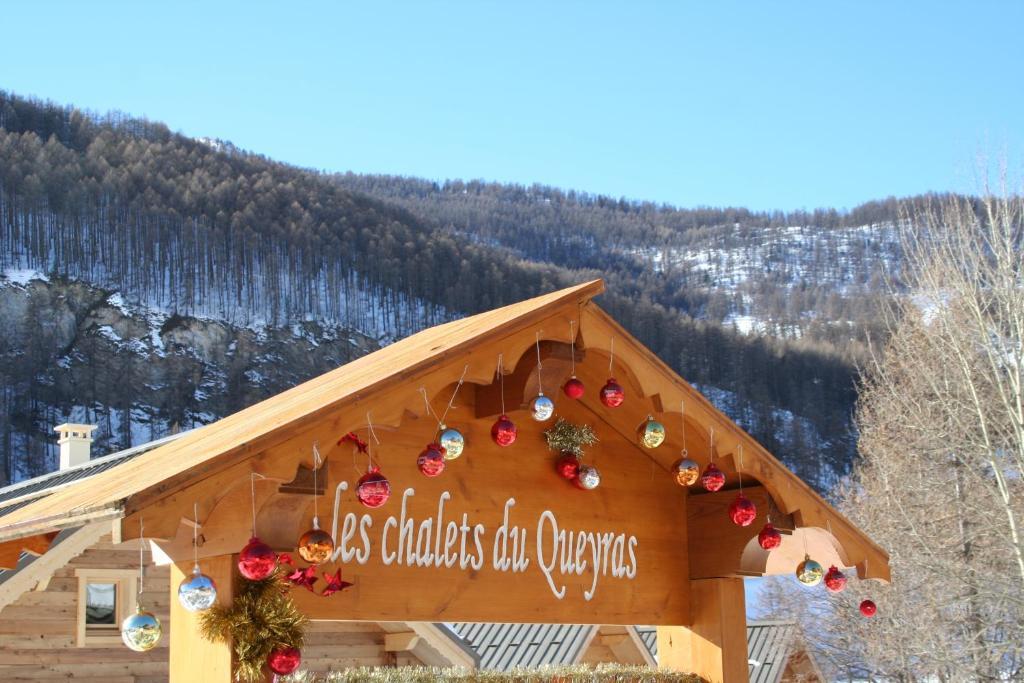 Le Chalet Du Queyras And Spa 莫利涅恩凯拉 外观 照片